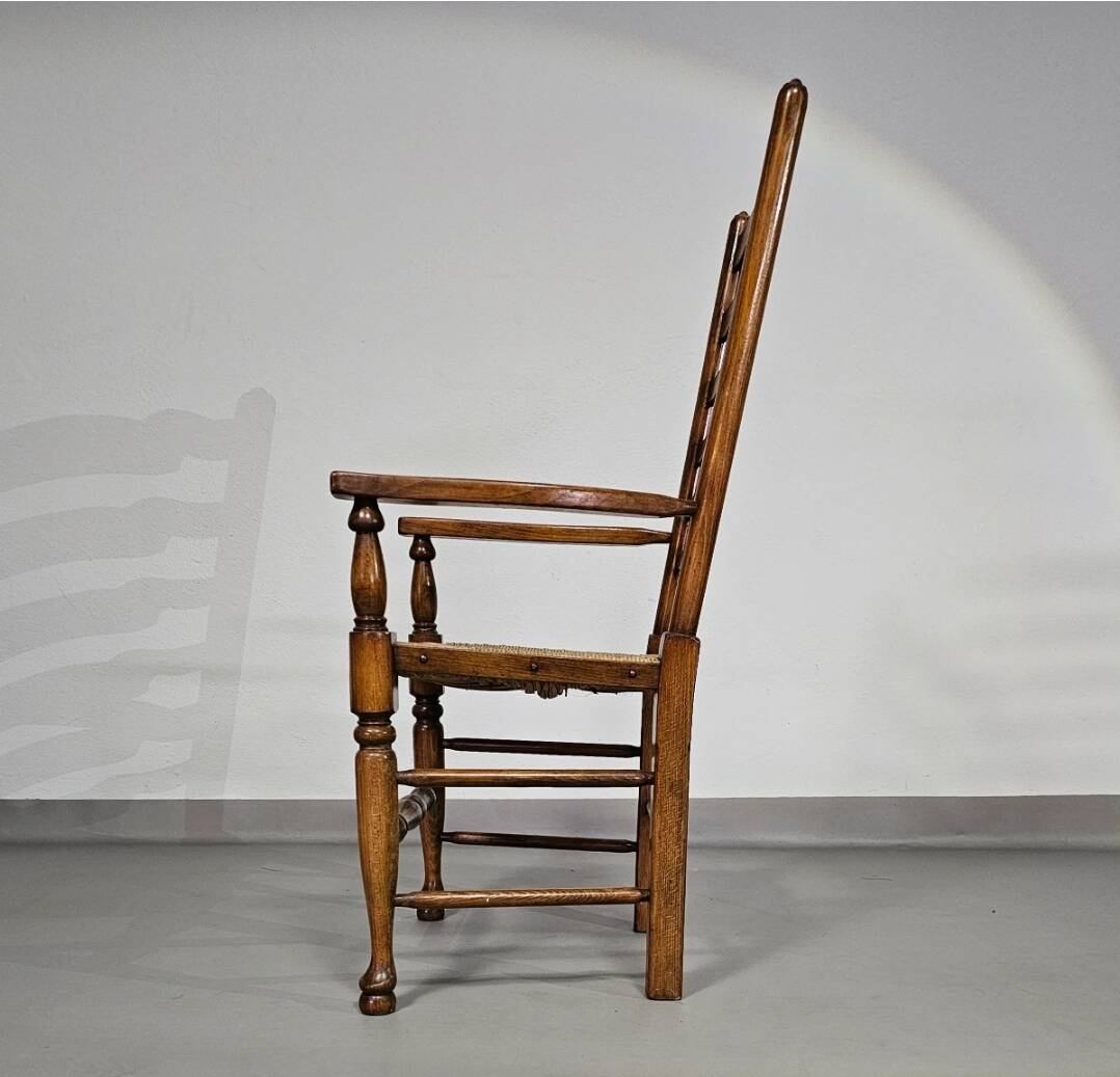 4 x ladder back chairs / 1 x armresrs /with rush sests