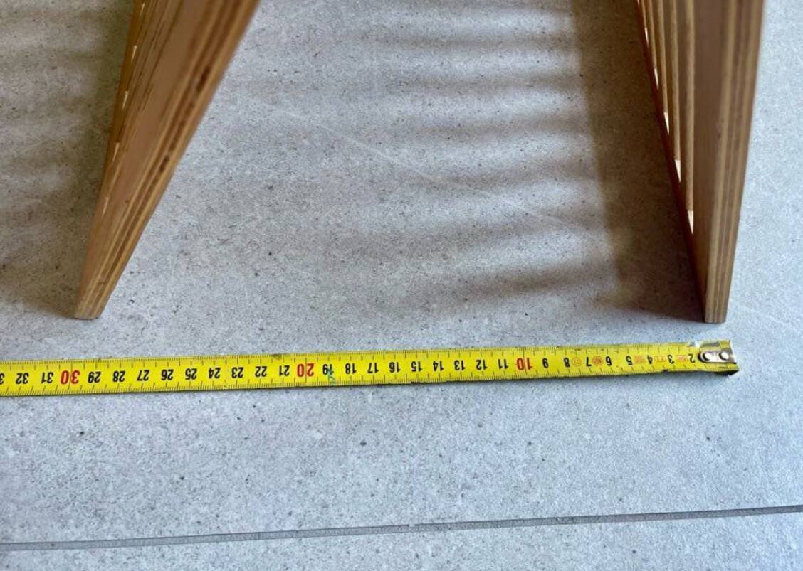 Magazine rack for the home