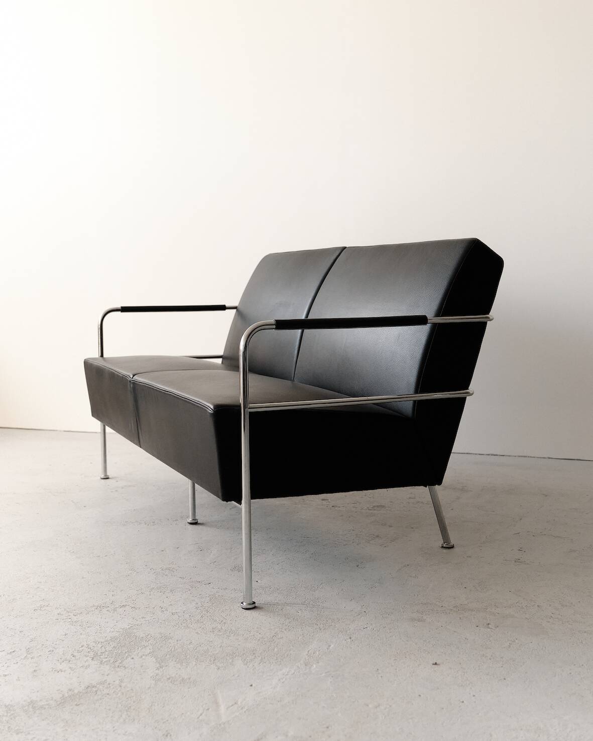 Canapé et fauteuil par Gunilla Allard, années 1990
