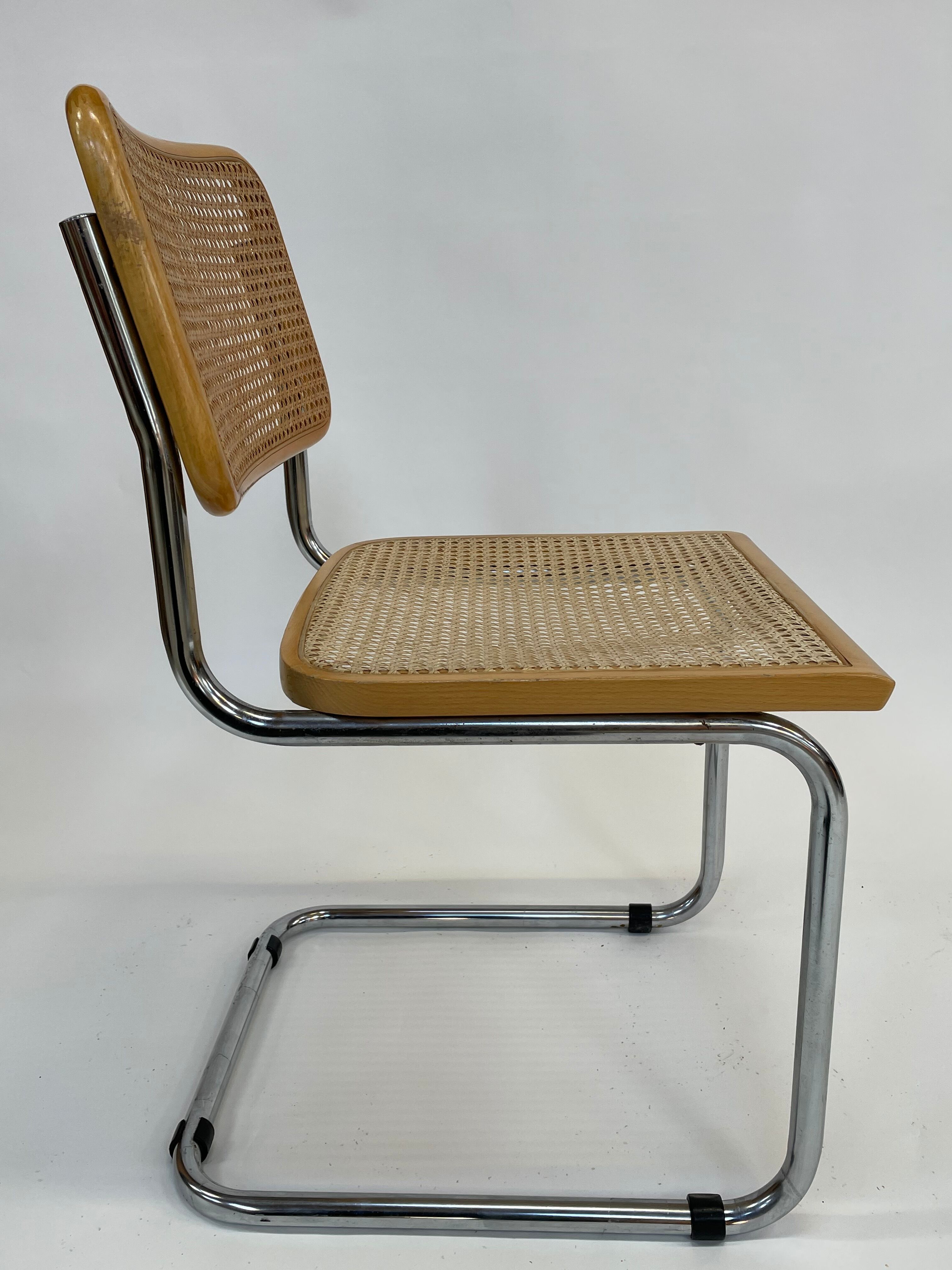 Cesca design chair b32 model