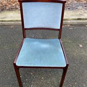 8 Scandinavian chairs in solid teak and blue velvet from the 1960s
