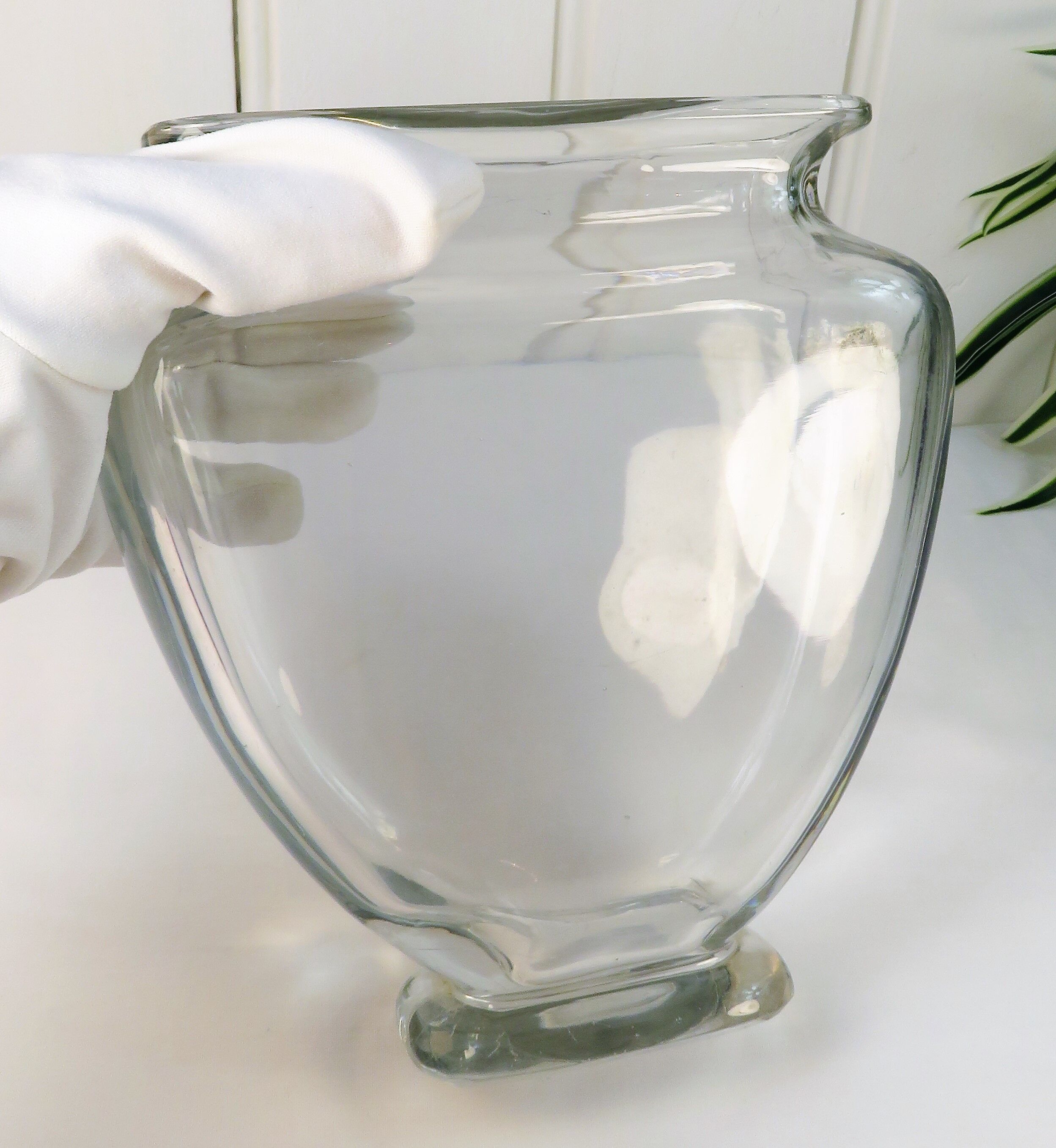 Crystal vase on gilded bronze frame signed E.Enot, art nouveau