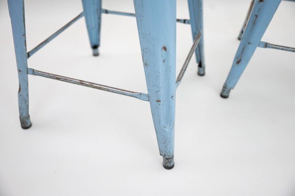 Lot de 2 tabourets de bar et de comptoir vintage TOLIX par Xavier Pauchard
