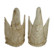 Deux ornements d'applique en bois sculpté et laqué crème,  représentant des cygnes