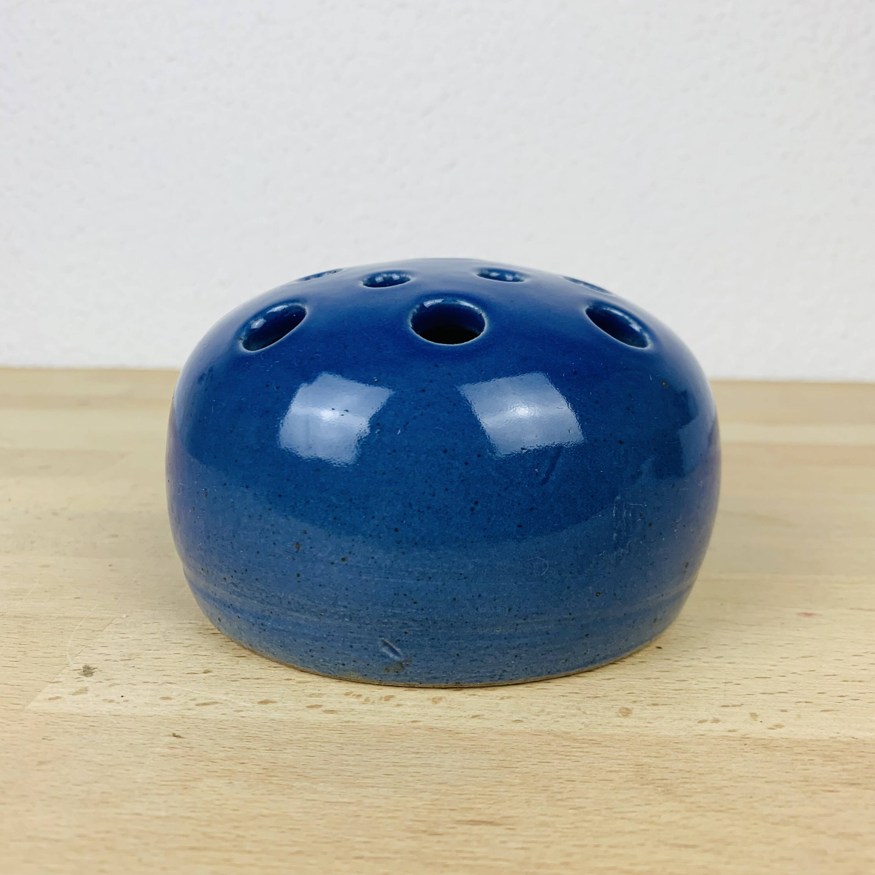 Vase boule pique fleurs céramique, bleu