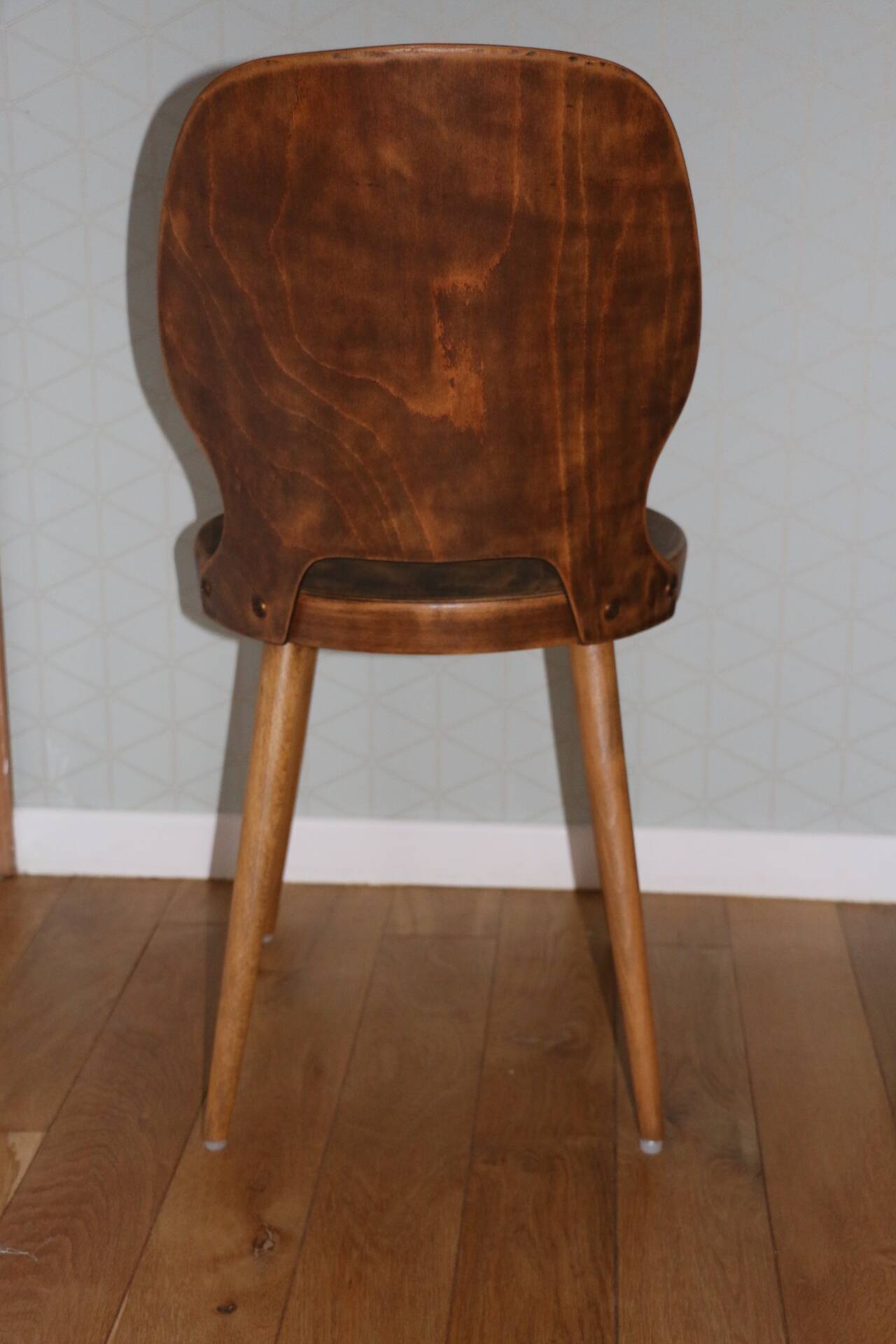 BAUMANN V9 dark chair