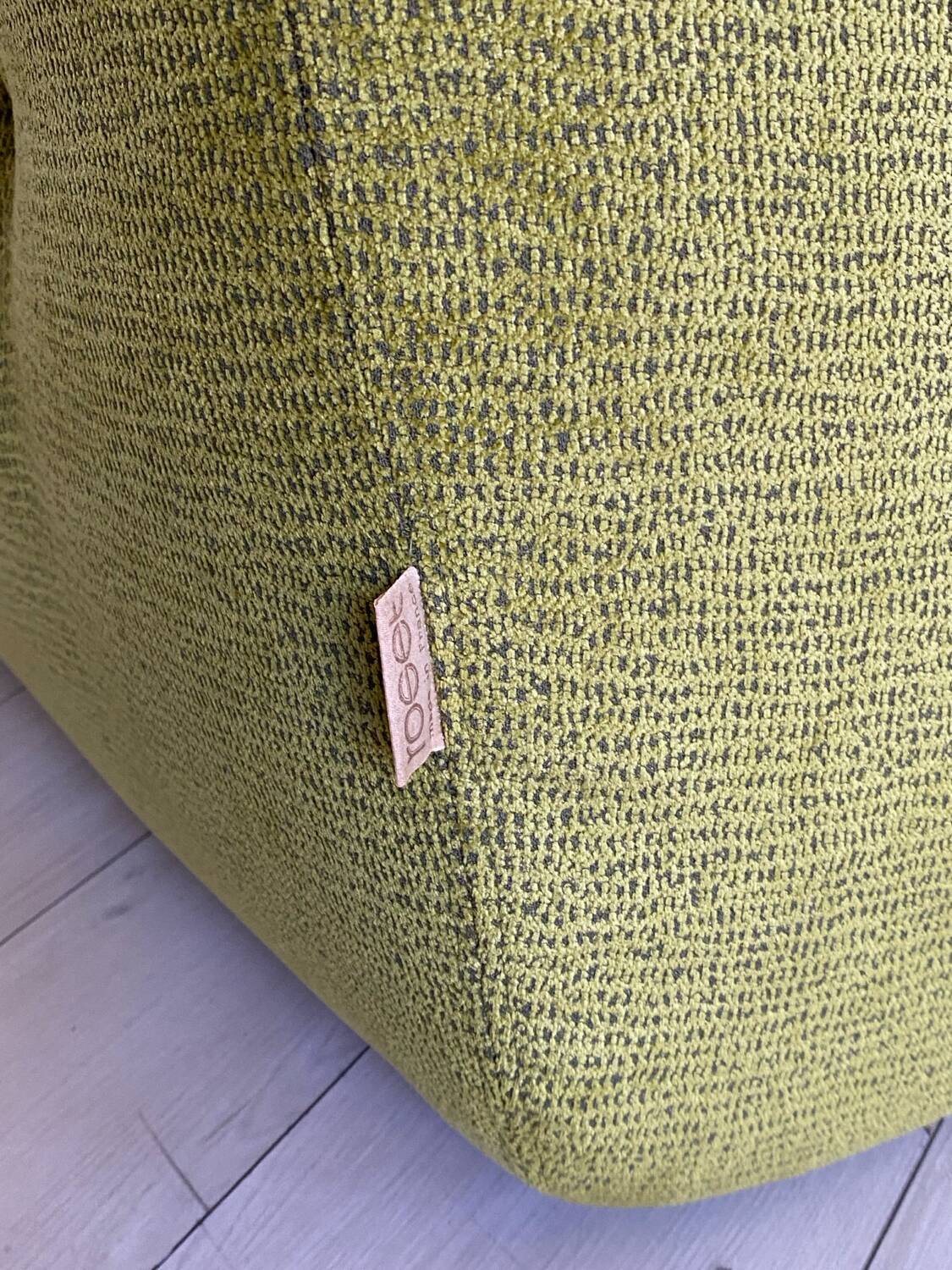 Kali 2-seater sofa by Ligne Roset