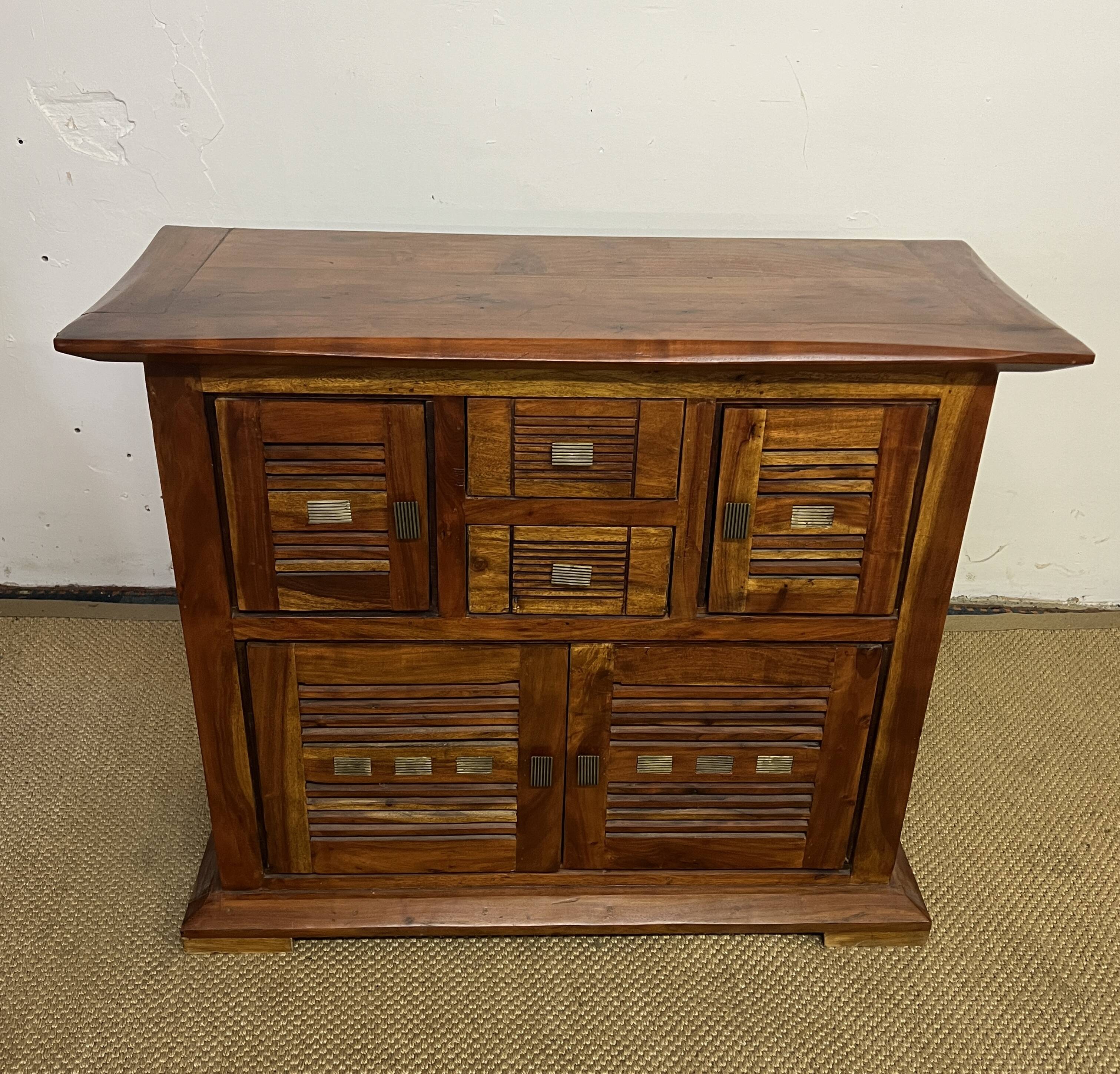 Solid acacia wood sideboard 4 doors, 2 drawers