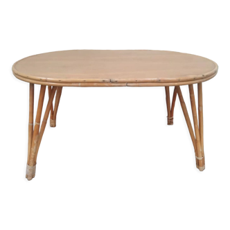 Oval table in bamboo and wood