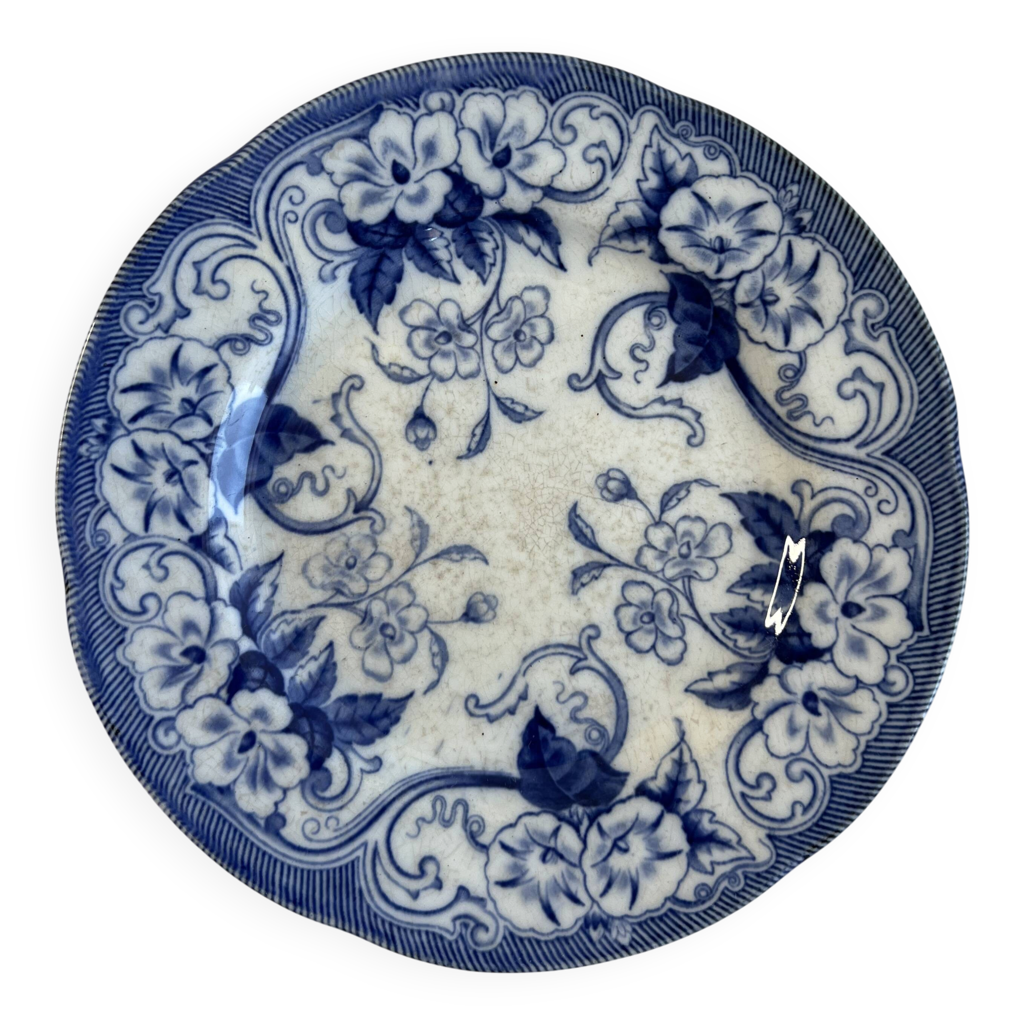 Small flat plate Creil Montereau Flora