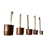 Pots à mesure en cuivre