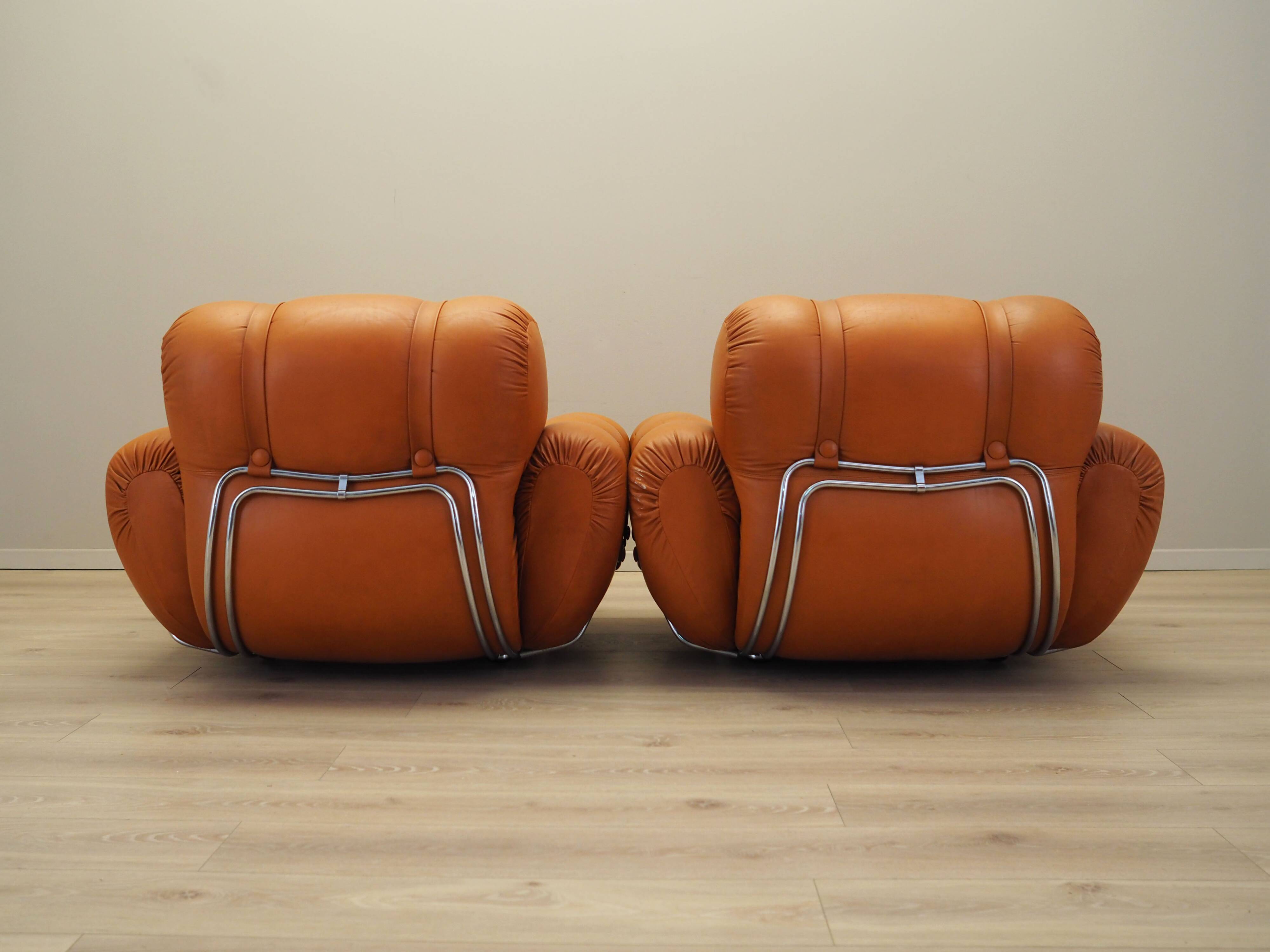 Ensemble de fauteuils orange, design Space Age, années 1960, production : Italie