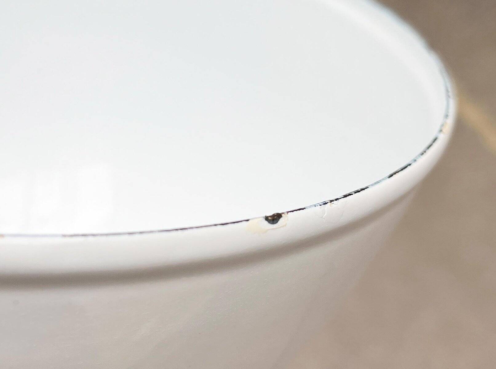 Vintage Danish enamelled pendant lamp model ES by Edgar Schlaefle for Louis Poulsen, 1980s.