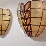 Appliques en nacre serties de laiton réélectrifiées