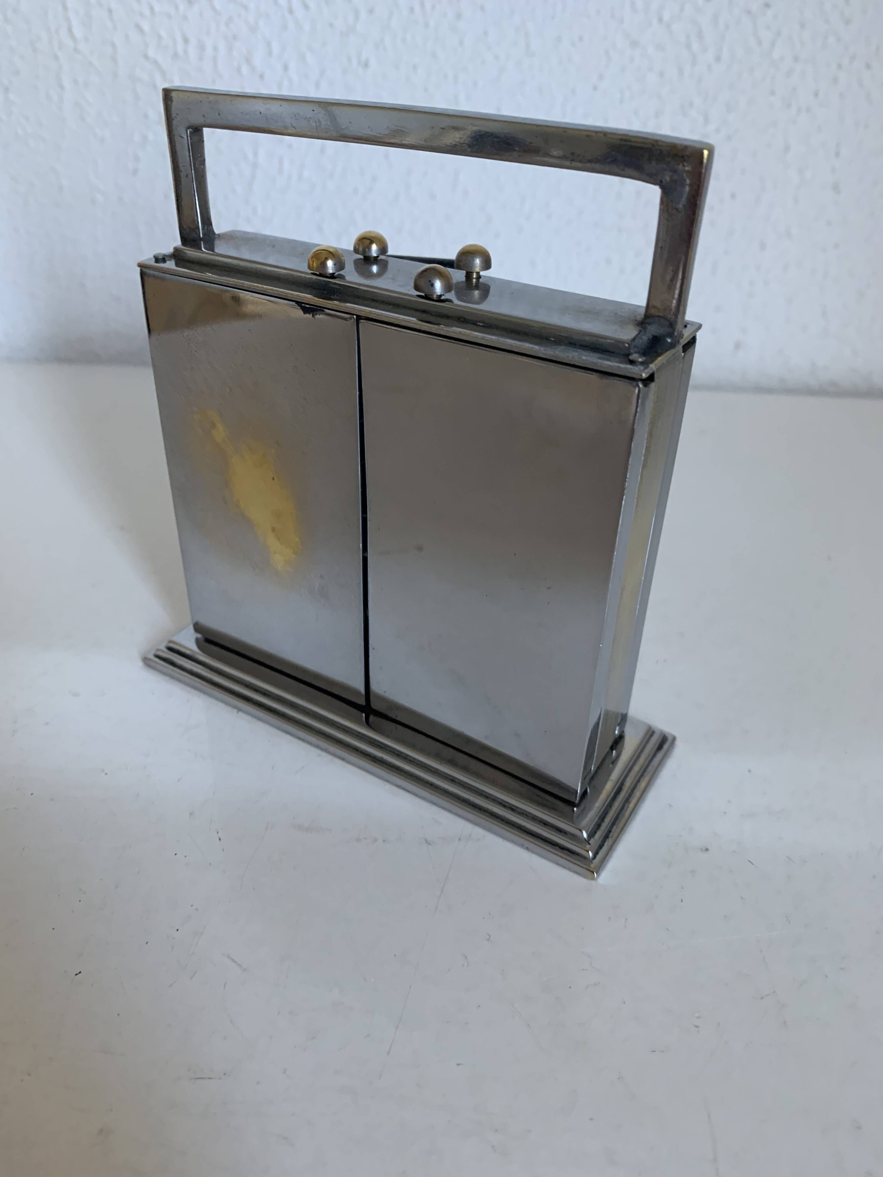 Distributeur cigarettes vintage 1930 laiton chromé  - 13 x 11 cm
