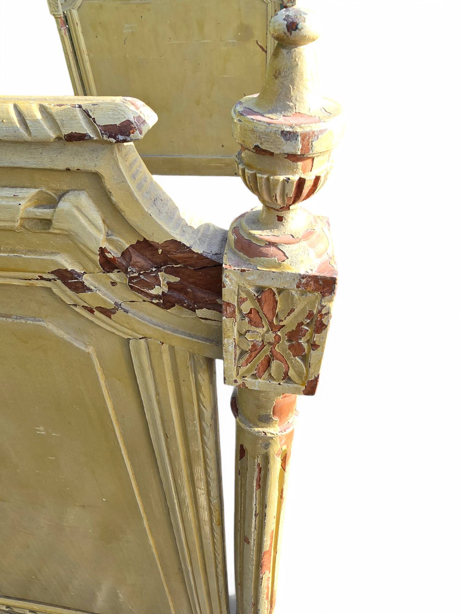 Lit Louis XVI d'époque - coloris d'origine