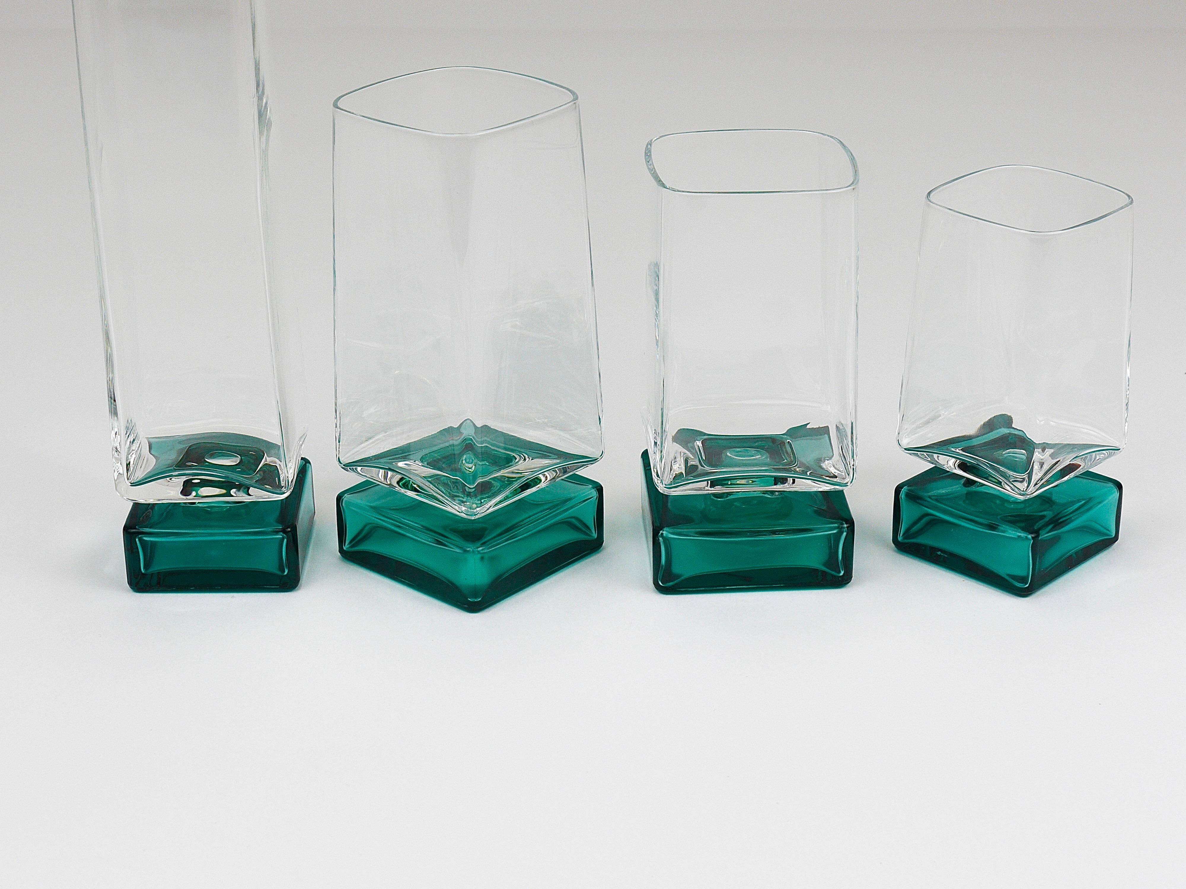 Set of 24 Luigi Bormioli Postmodern Light & Music Monet glasses, Italy, 1980s.