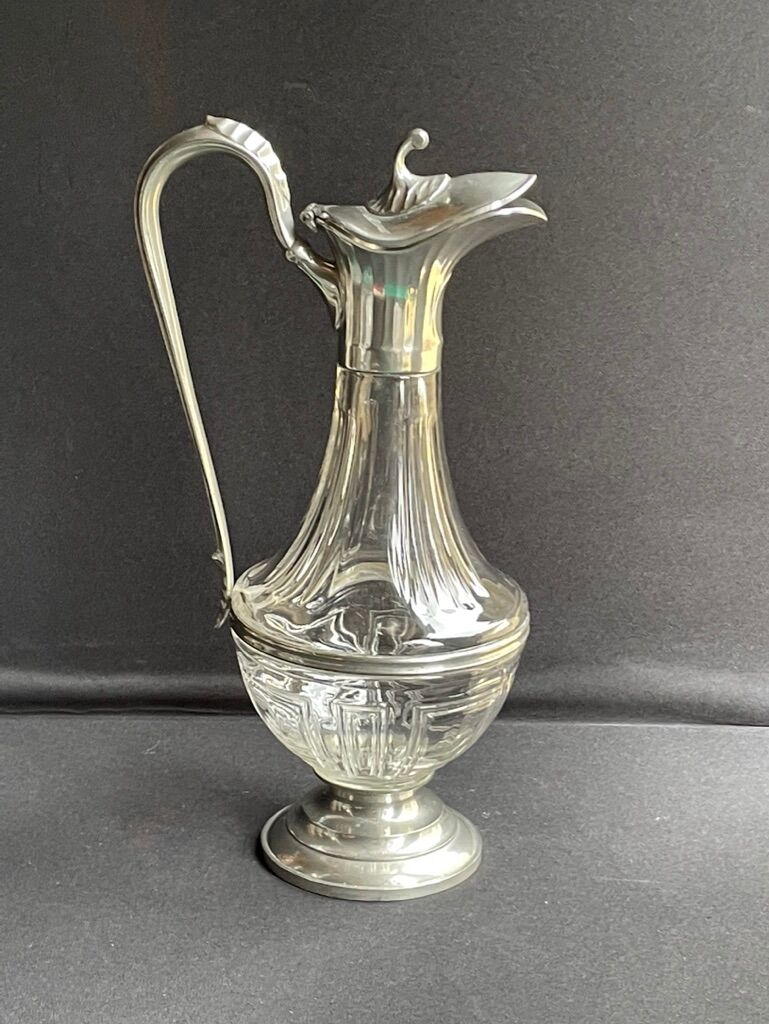 Ewn - Tin of the Manoir Paris France