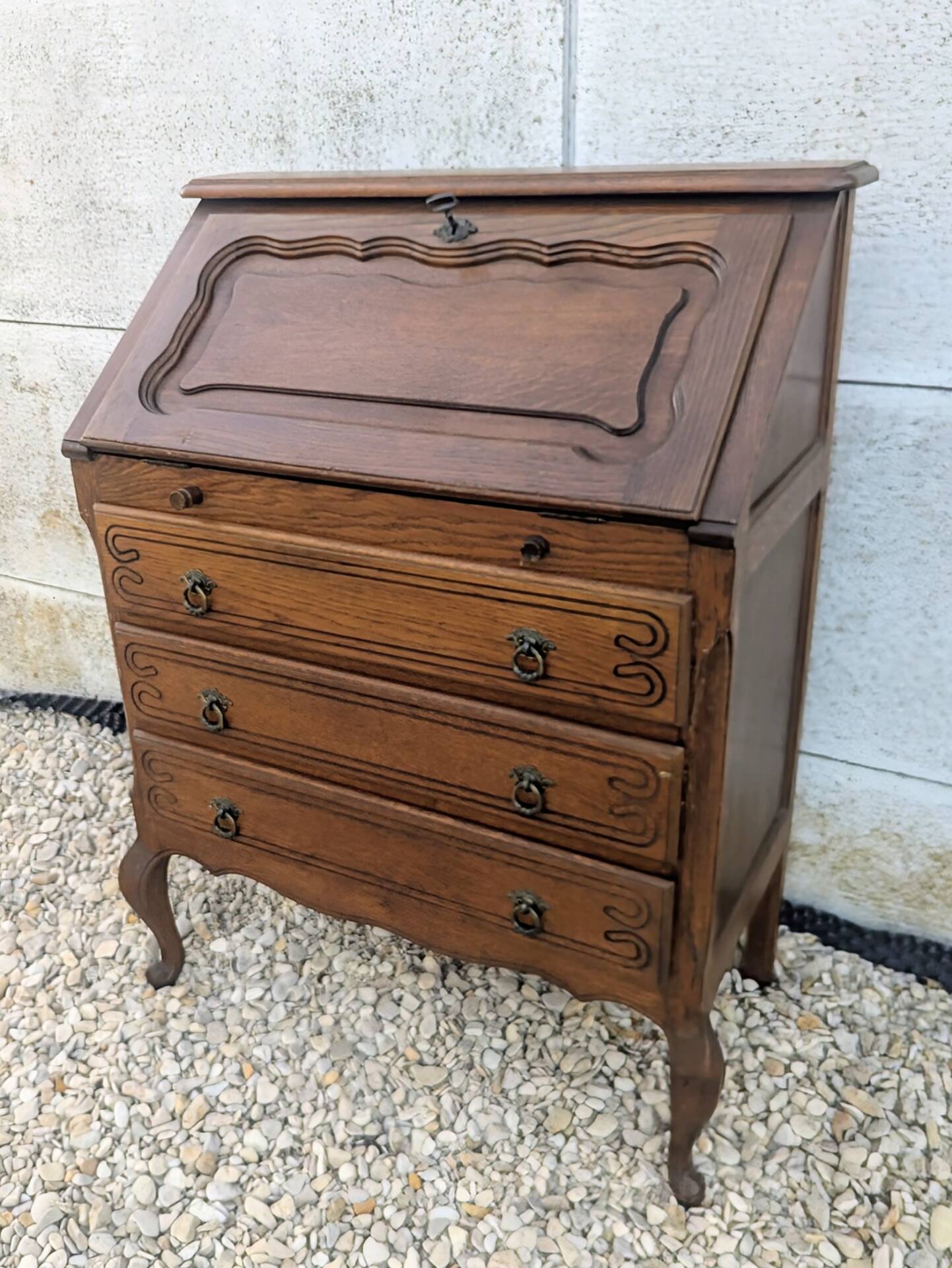 Secretary desk with a hump, oak