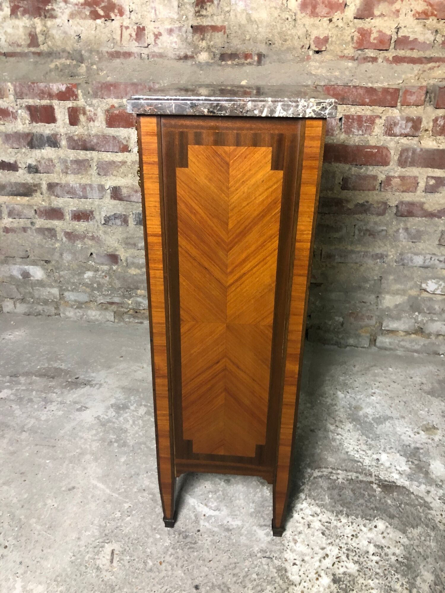 Chiffonnier / small furniture style Louis XVI marquetry on marble and bronze