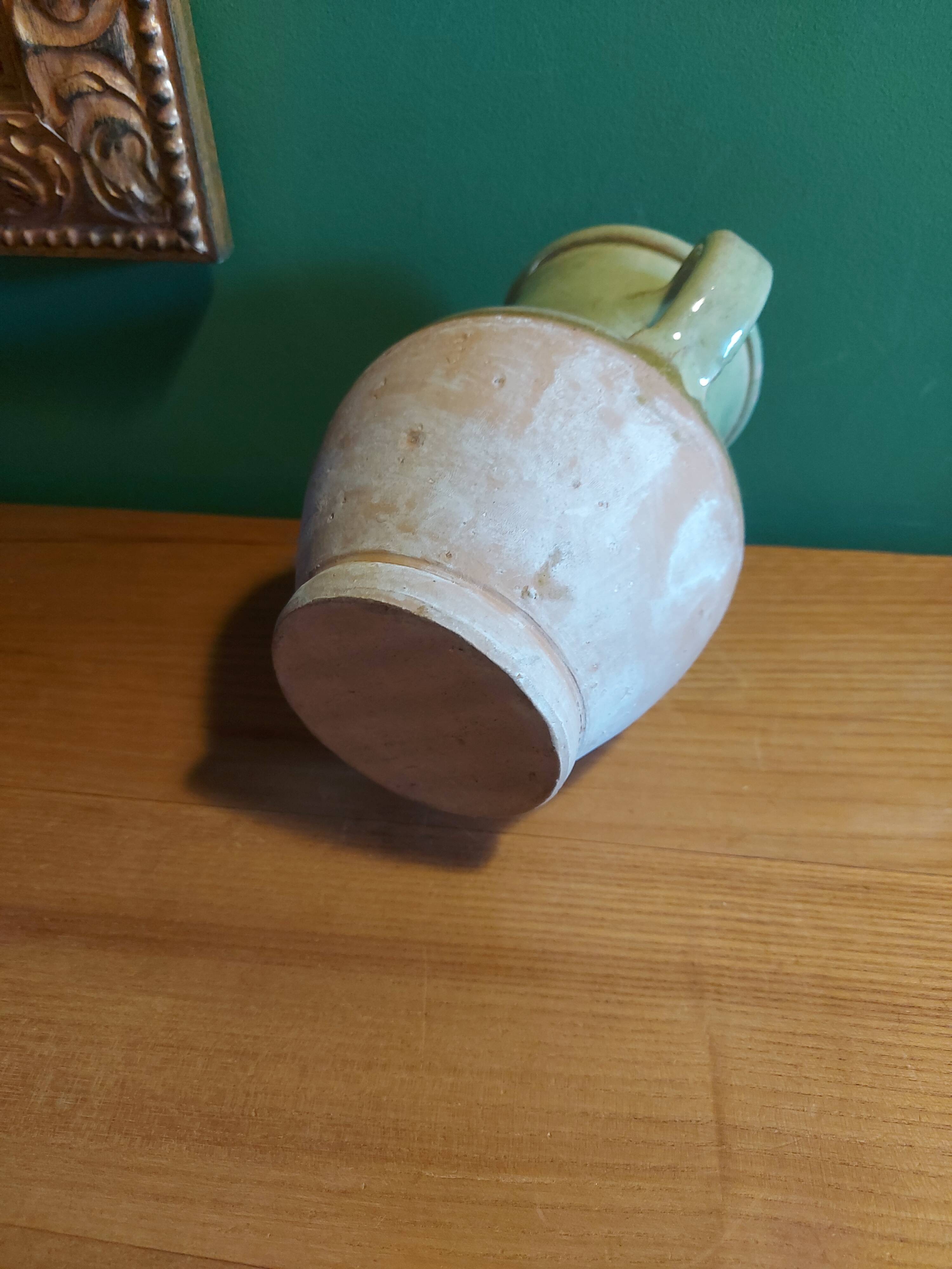 Glazed terracotta pot
