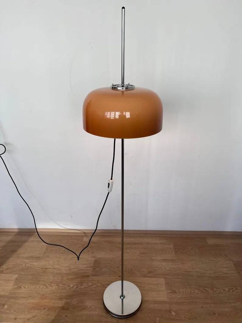 Design mid century Harvey Guzzini Meblo Floor Lamp, Italy 1970s