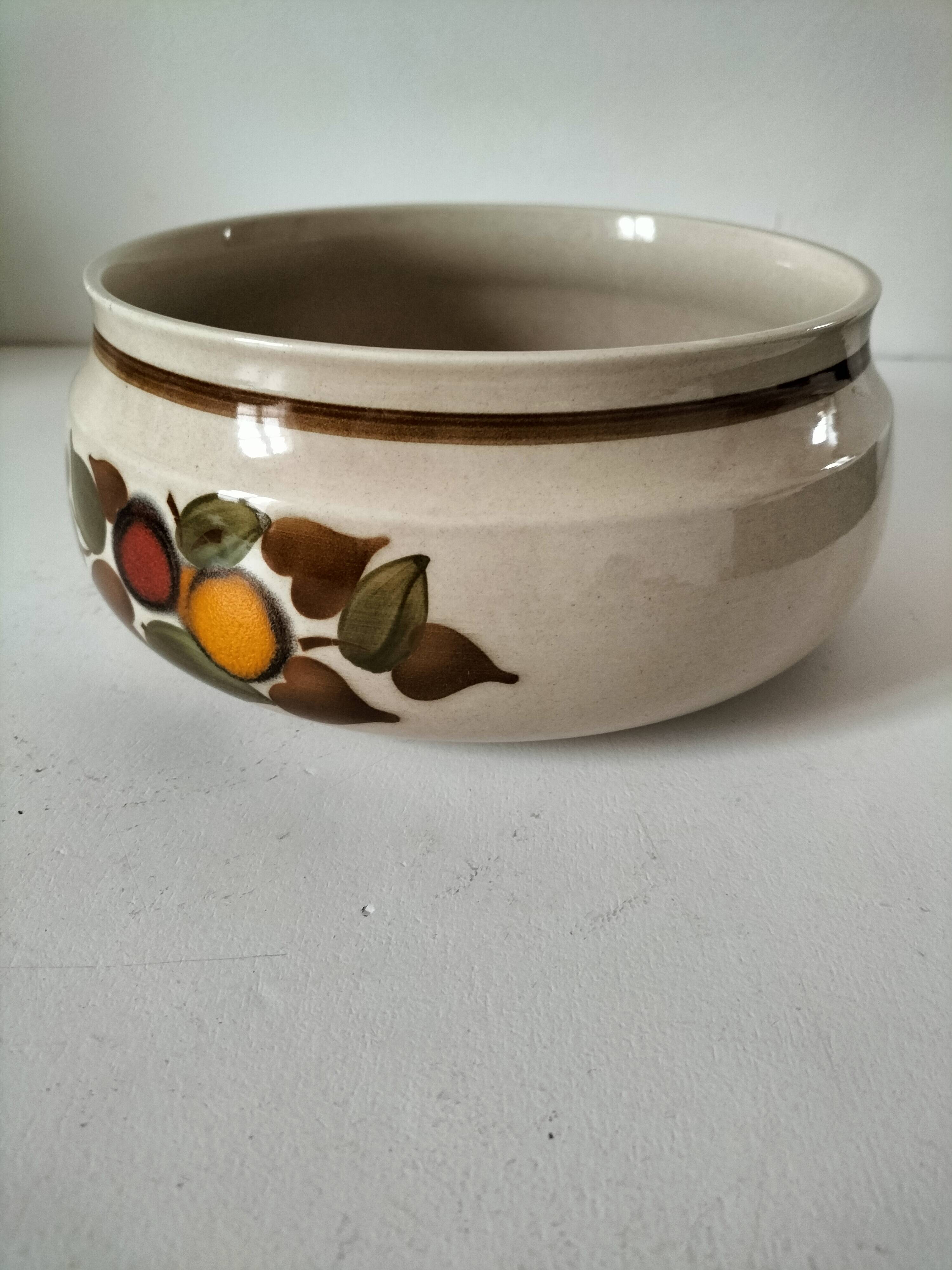 Villeroy & Boch dish, vintage beige stoneware from the 1970s