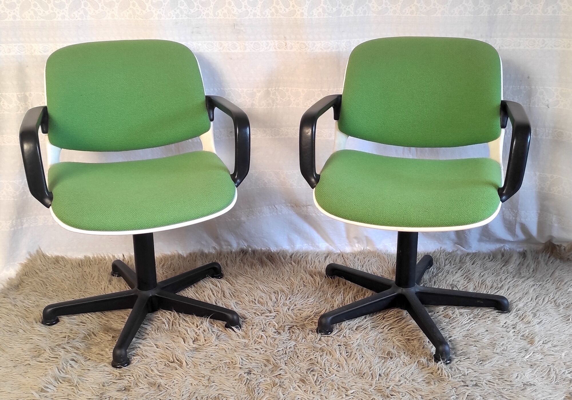 Office armchairs by Conforto for International Furniture 70s/80s
