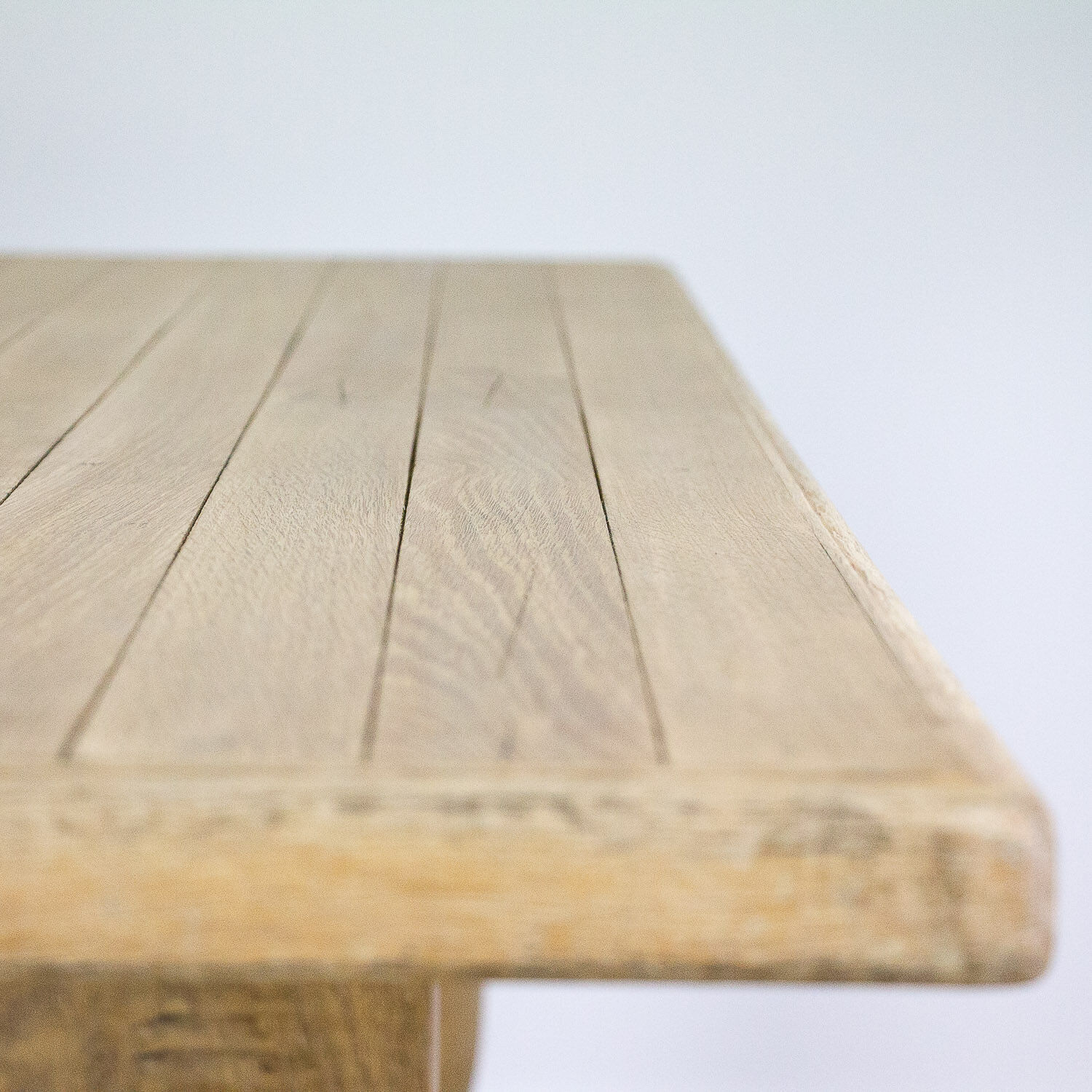 Table à manger en chêne