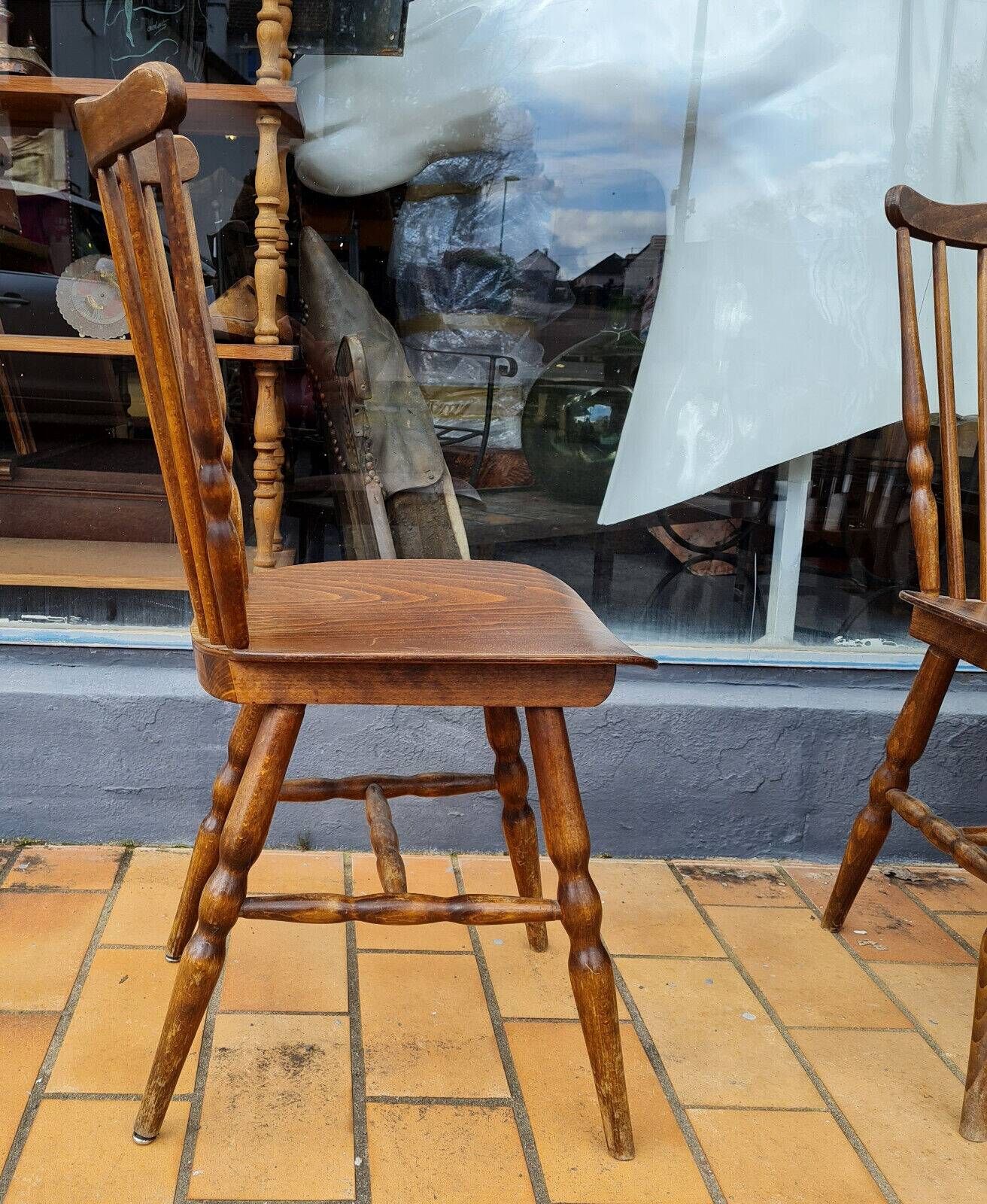 Baumann Tacoma model / series of 12 western chairs: Nordic-inspired design
