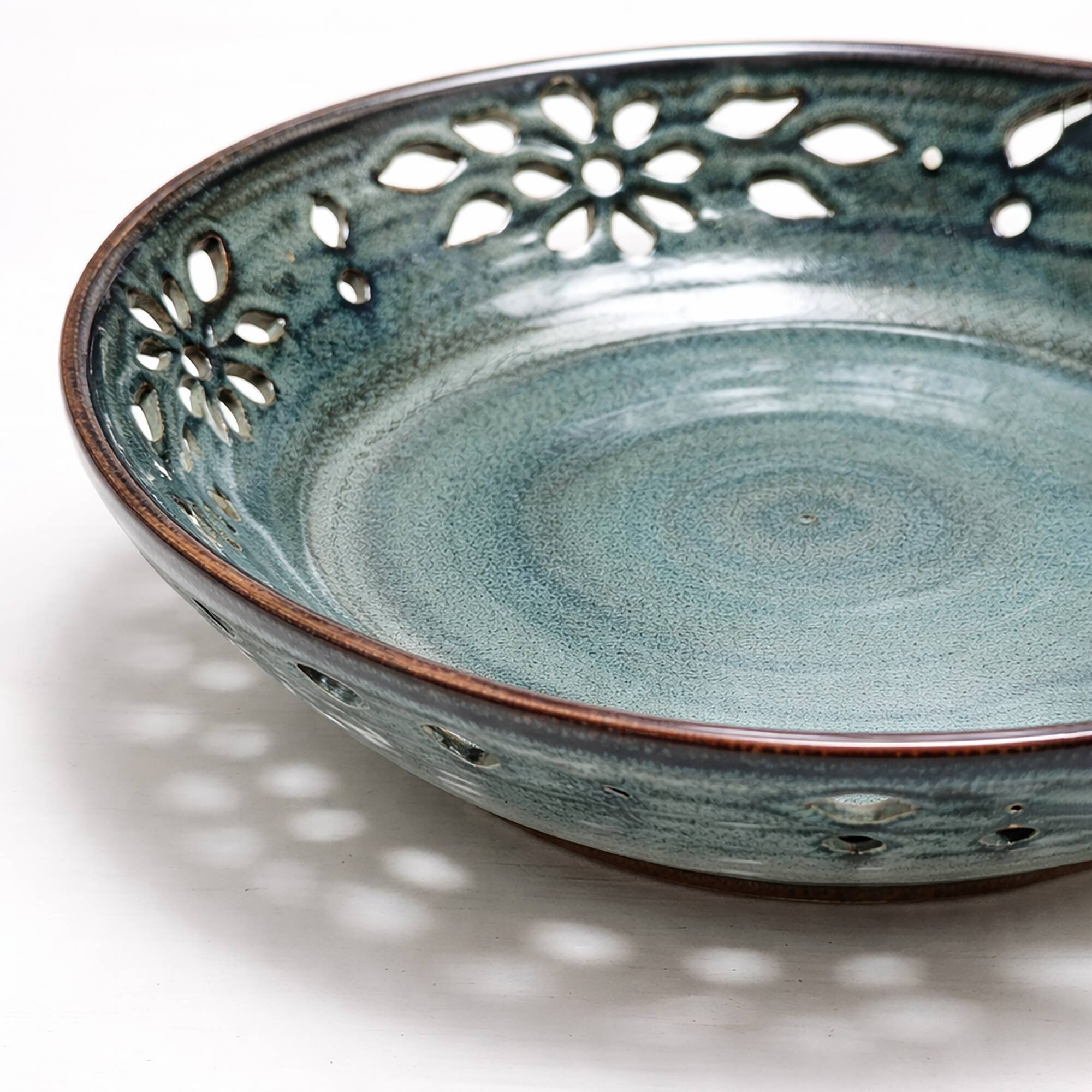Very large handcrafted openwork stoneware dish Ø 36 cm – Turquoise blue glaze