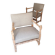 Paire de fauteuils de style Louis XIII