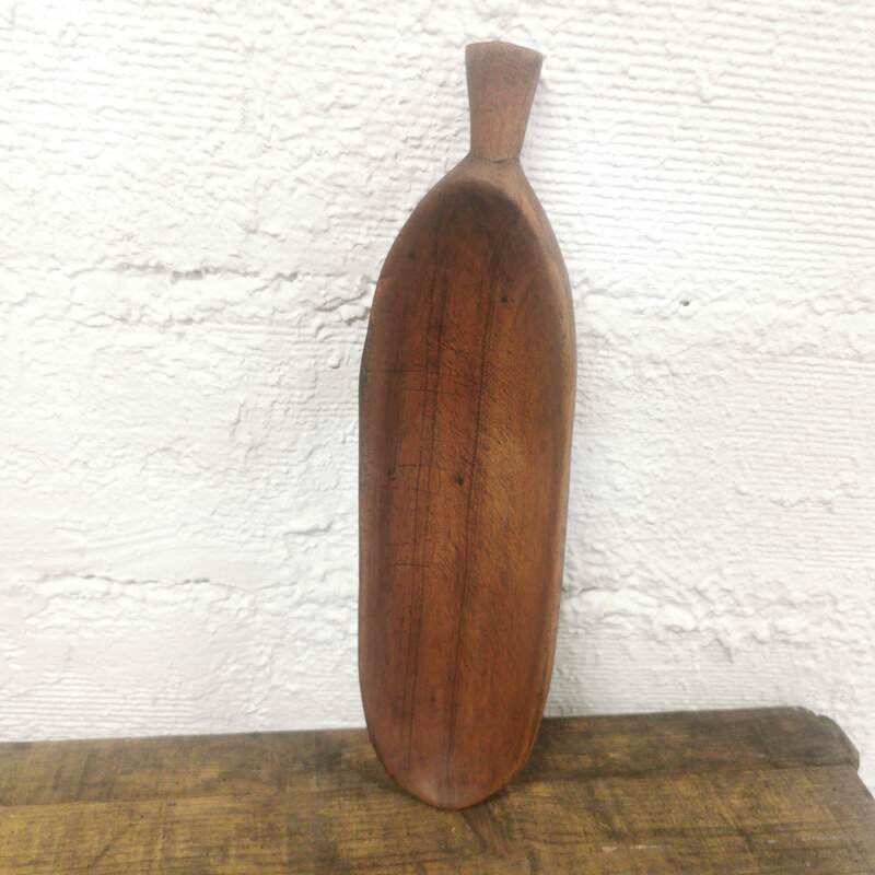 Hollow wooden serving tray