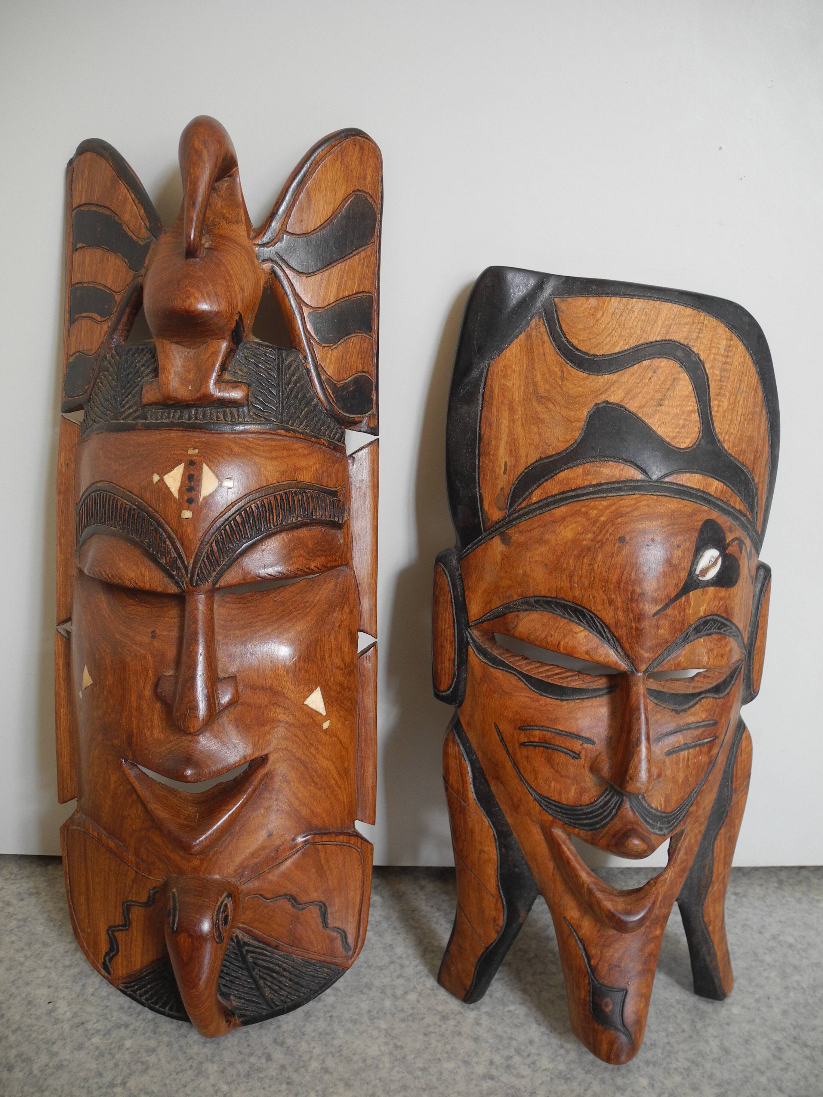 Pair of African wooden masks, vintage decoration, wooden African masks, 70s/80s