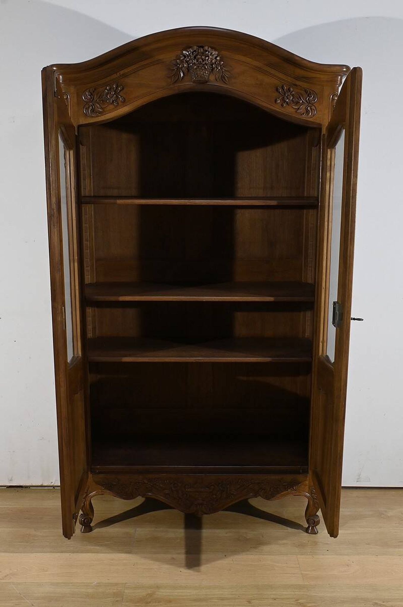 Walnut Display Cabinet, Louis XV Style – Late 19th Century
