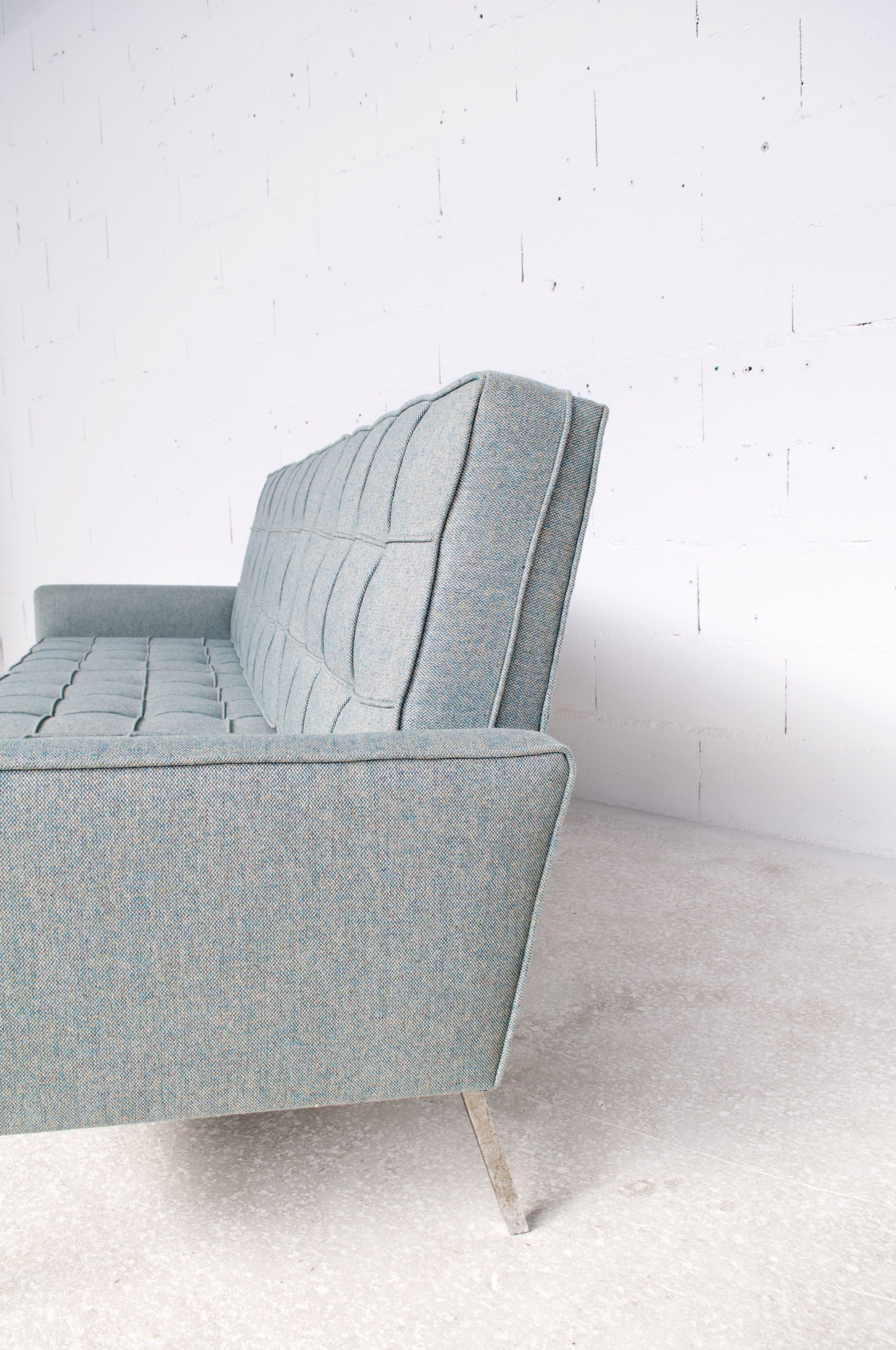 3/4 seater sofa Florence Knoll model 67, 1966 Knoll international publisher