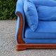 Grande méridienne vintage bleu cobalt en tissu et bois – chaise longue 190
