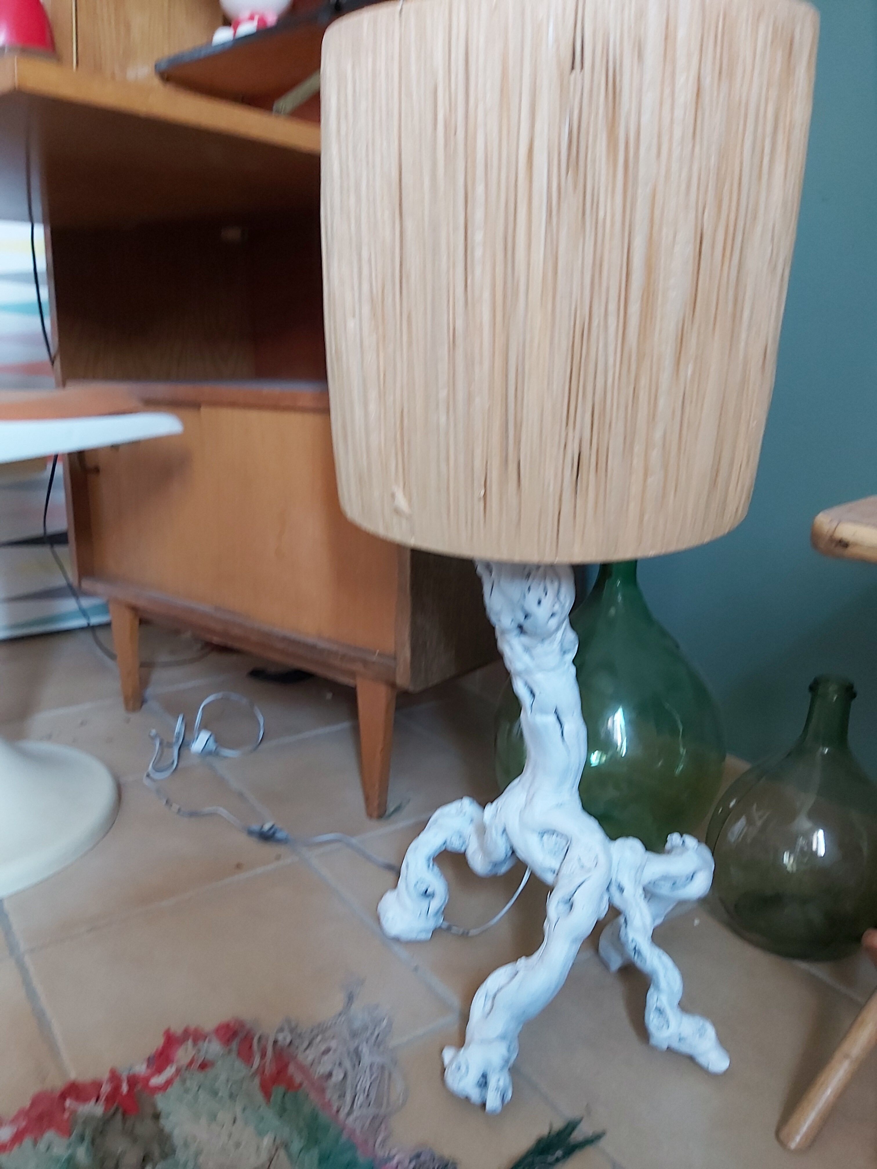 Wooden lamp and lampshade in vintage raffia