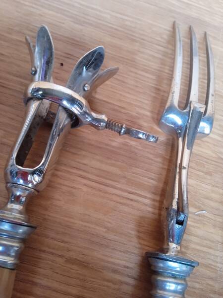 Vintage horn handle leg of lamb service