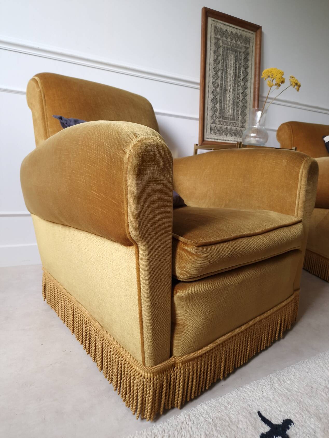 Pair of velvet armchairs