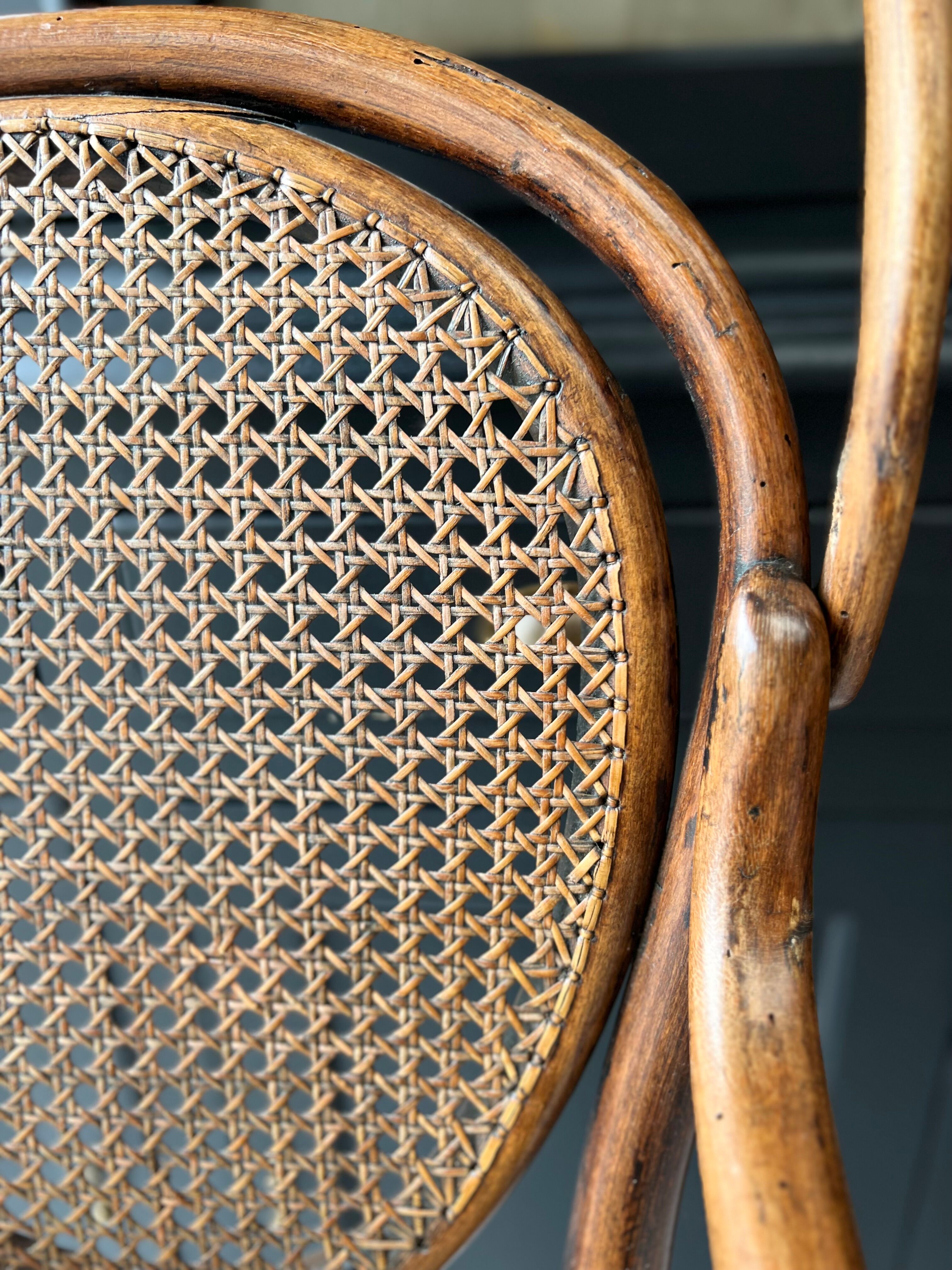 Rattan high chair cannages year 30