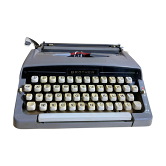 Brother portable typewriter