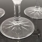 Set of 6 foot glasses in vintage shell chiseled crystal