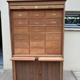 Cardboard cabinet, notary's cabinet with flaps