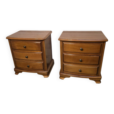 Paire de tables de chevet style Louis Philippe en merisier