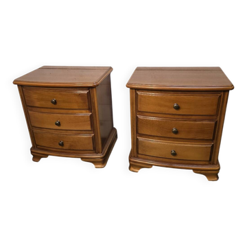 Paire de tables de chevet style Louis Philippe en merisier