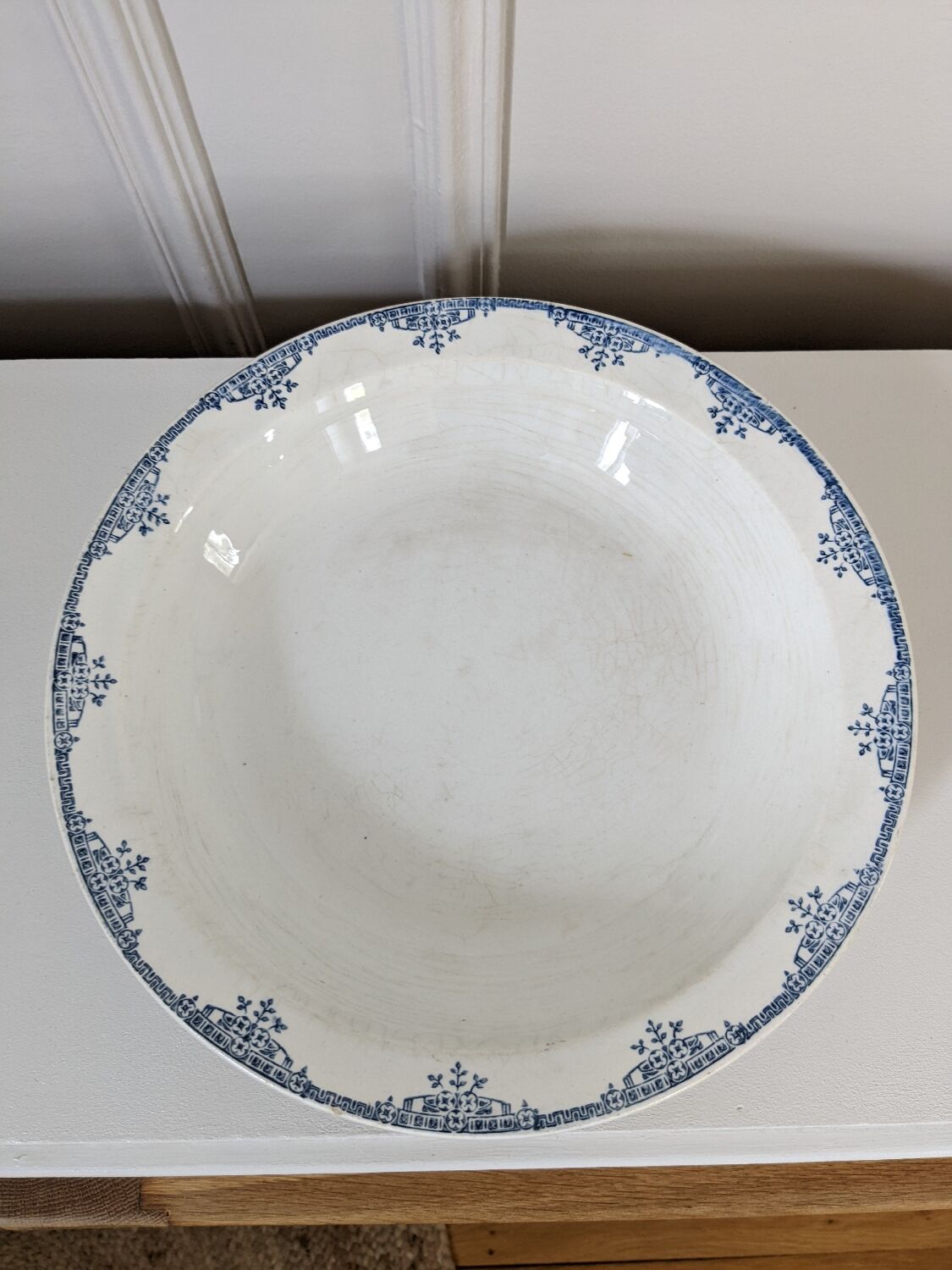 Hollow dish Gien porcelain