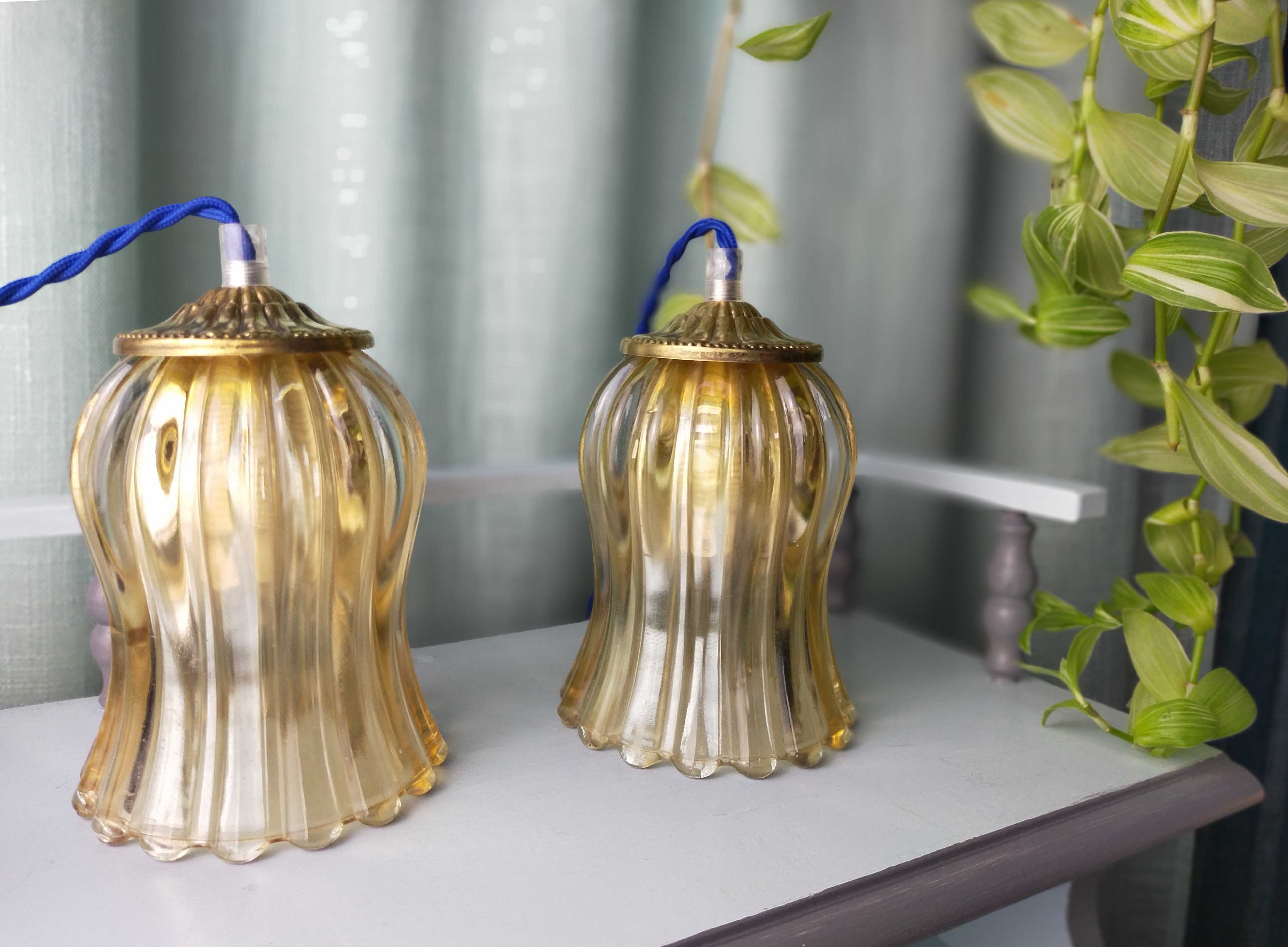 Duo tulip lamps golden fluted glass