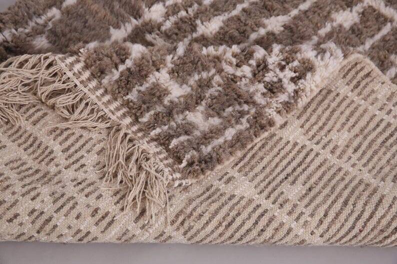 Taupe Beni Ourain rug, Moroccan rug 150/250cm