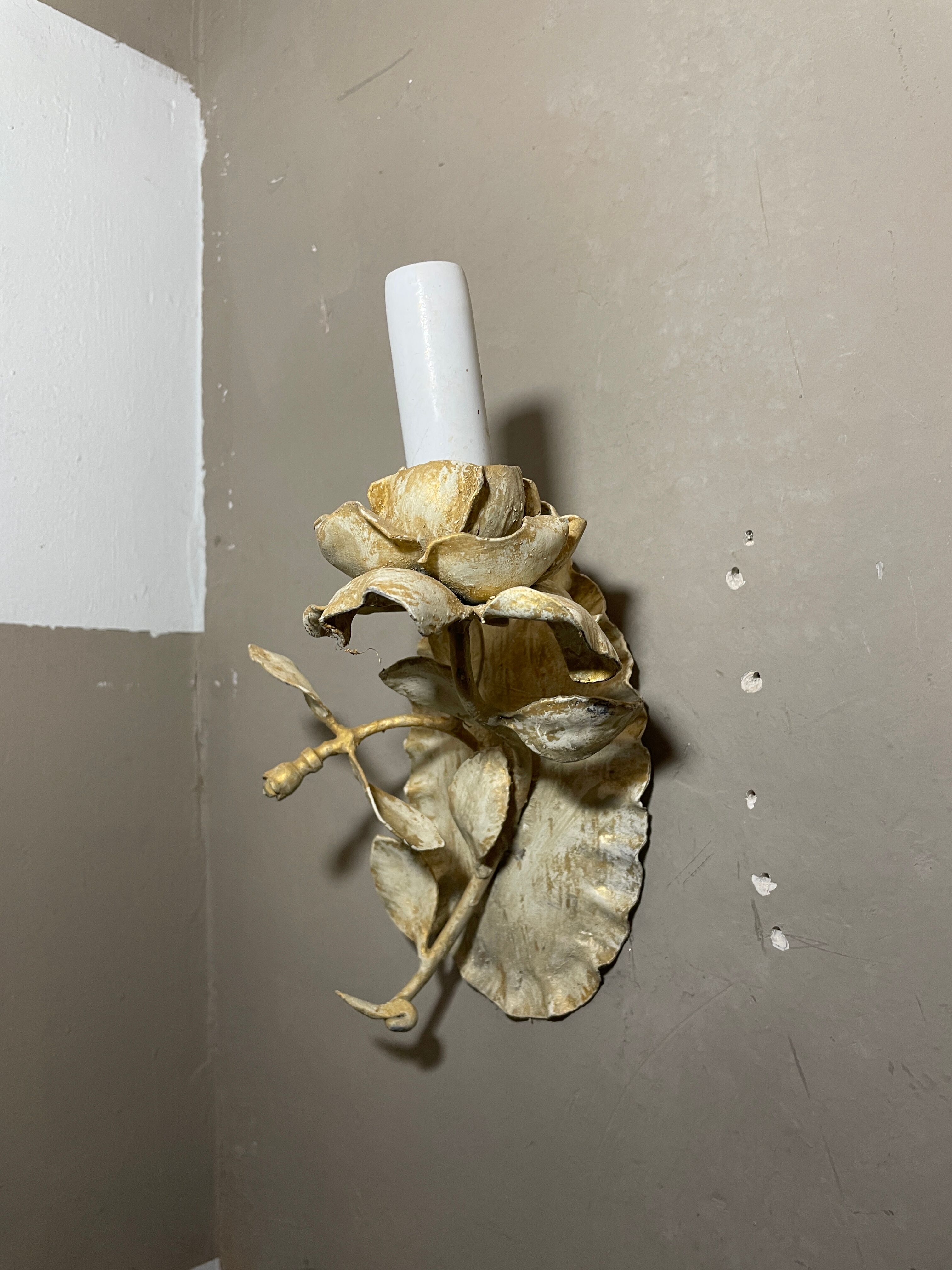 Wall lamp metal flower 60s